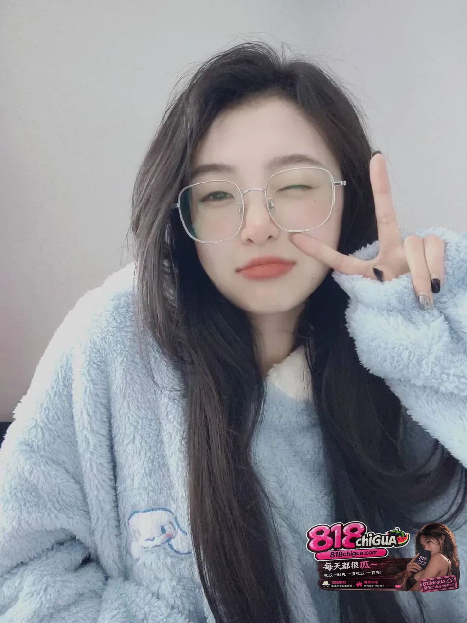 十个眼镜九个骚!吉林眼镜妹王露妍不雅视频流出,平时乖巧清纯,背地里早成金主专属母狗,女上位坐骑抽插被干到腿软!