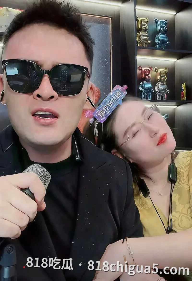 陕西网红座山雕捧老婆与男网红炒CP被绿,假戏真做拍淫片网友赐名武大雕