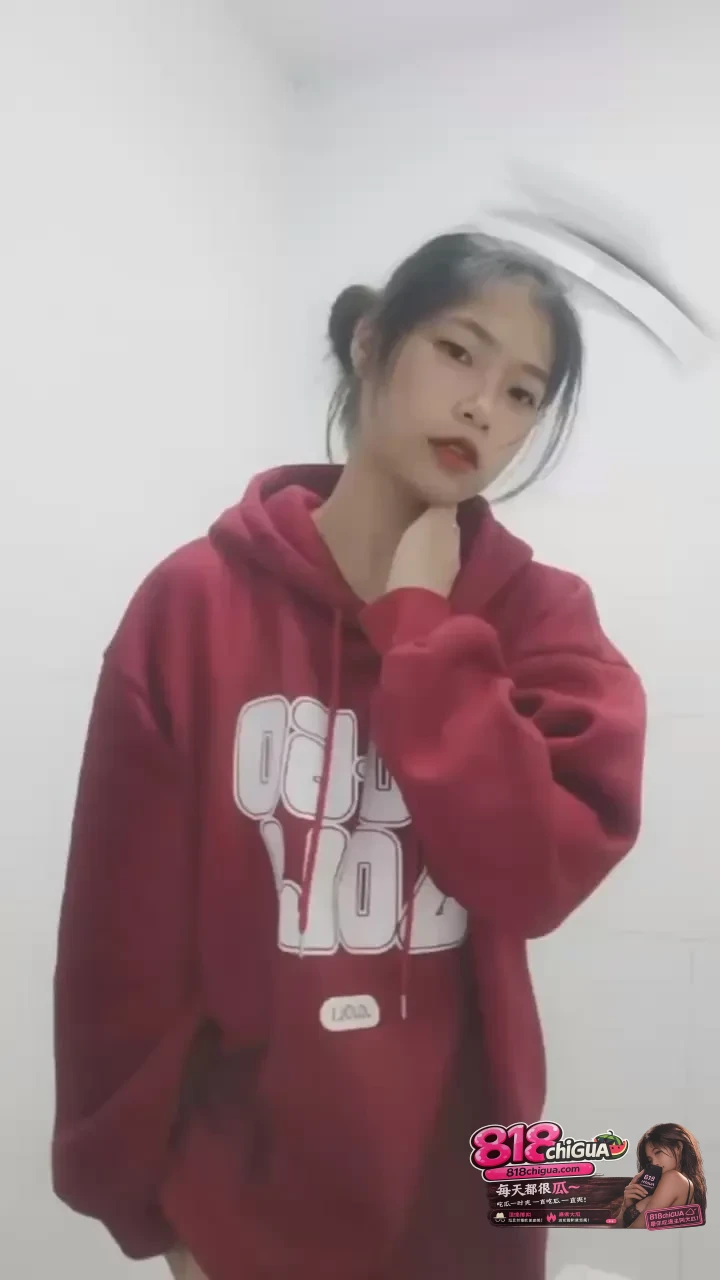 广东职校 陈连泉 私拍福利实名曝光 清纯外表下 反差母狗属性直接拉满