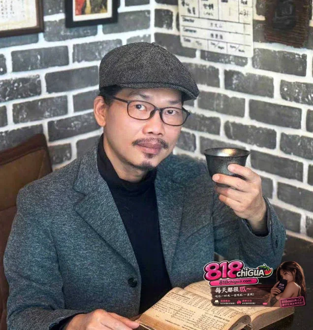 周杰伦御用作词人文方山深陷性丑闻风波,与艺人苏思蓉长期地下关系,精神操控、用妻子病情卖惨,性爱视频曝光引发热议!