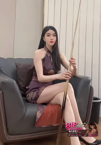 抖音网红荆州如花会员福利高颜御姐骚首弄姿情趣内衣漏点诱惑尺度炸裂!