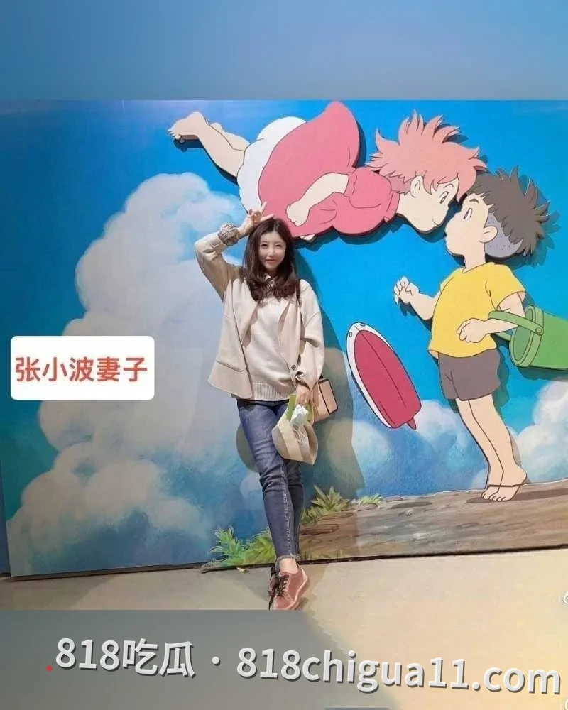 凤凰联动总裁张小波婚内出轨事件泄密!勾引女下属发生关系,导致对方意外受孕,最后以强势手段逼迫女人打掉孩子,性爱视频惨遭网友扒出曝光。