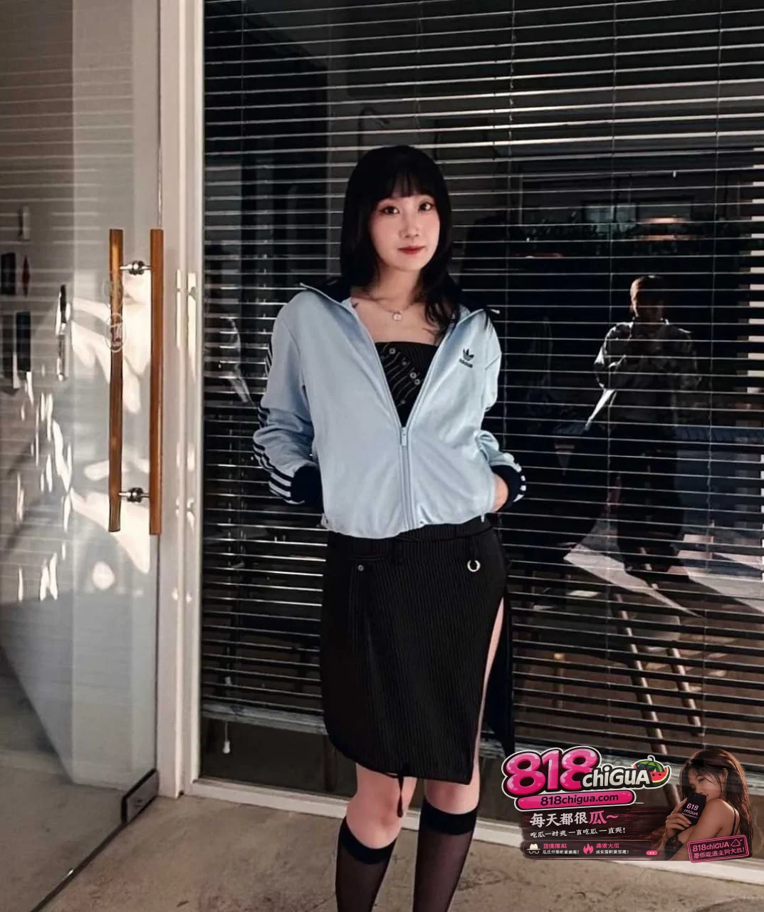 纹身小网美rouu与男友露脸口交做爱视频外流淫荡情侣男主按头深喉猛干极品身材反差骚浪