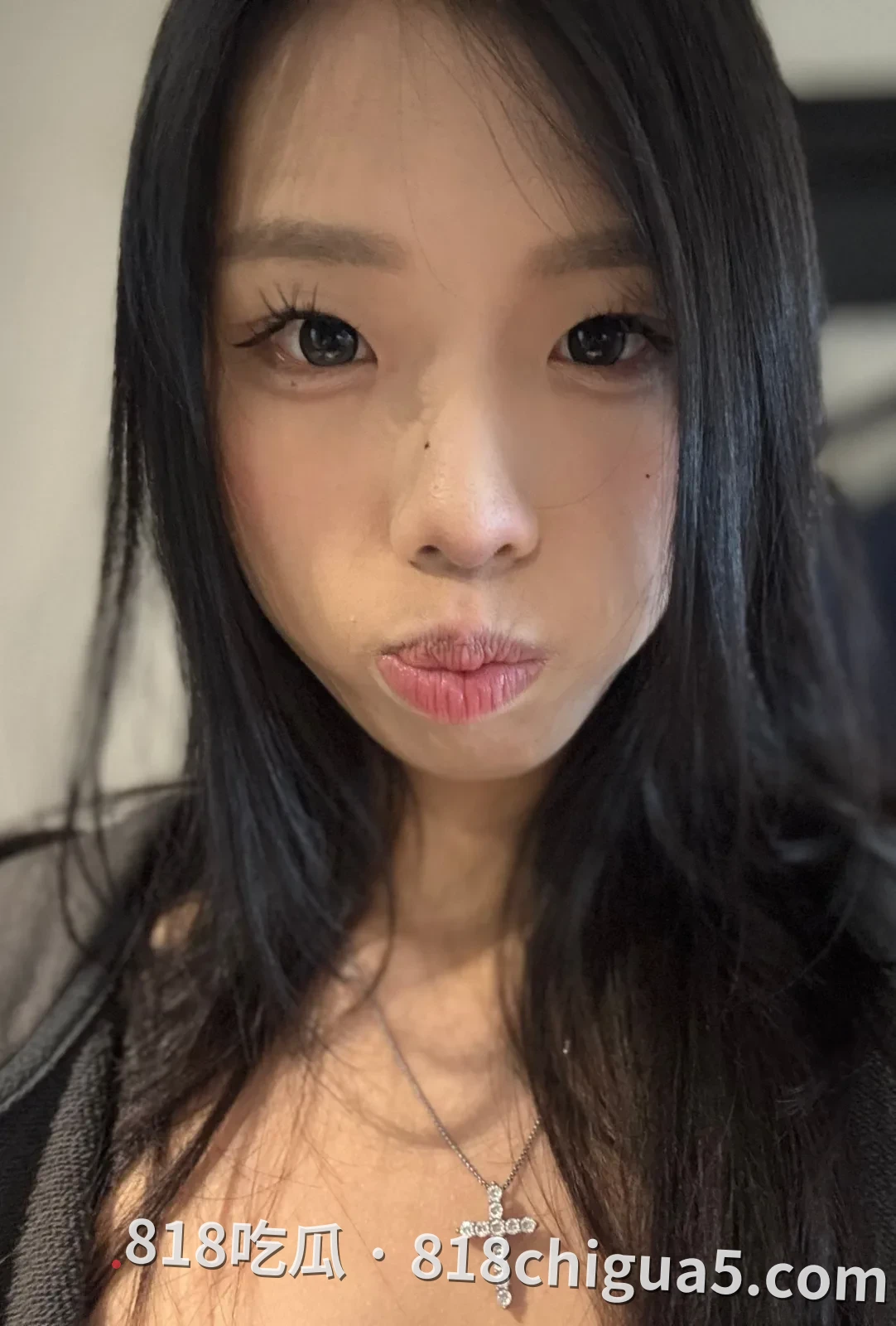 浙江温州骚妇苏姿婷露脸性爱视频曝光!女上位展示性感魅力,全程淫语浪叫声不断,用几把挑逗骚穴阴蒂痒的不行。