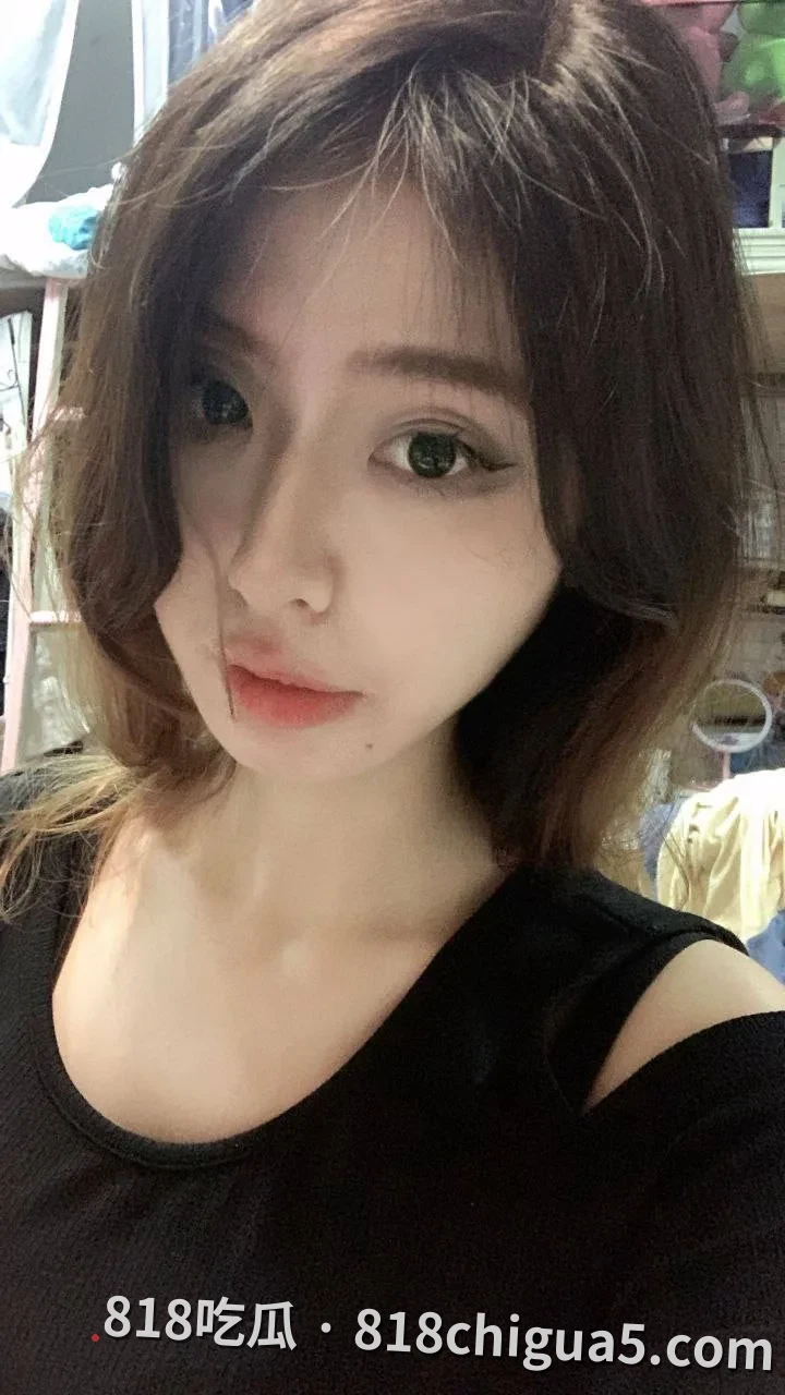浙江杭州高颜值甜妹黎慧萱被金主包养视频泄密!口交深喉吸得大鸡巴梆硬,无套后入猛操骚逼小穴,各种调教玩弄滴蜡。