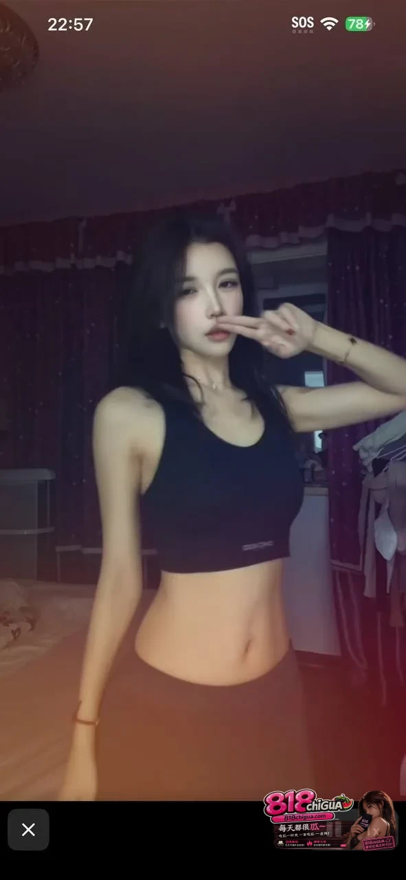 抖音极品高颜女神听我碎碎念脱衣裸舞及其惊艳超有感觉玲珑剔透的身材及其魅惑诱人最后彩蛋自慰秀