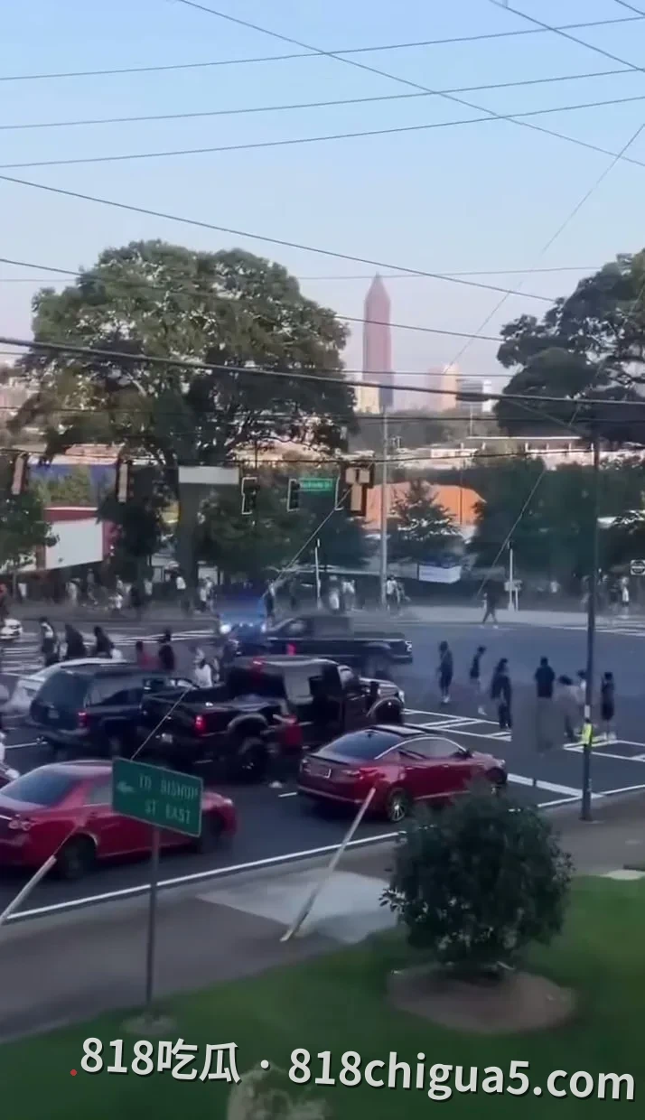 现场比电影更震撼！美国警方跨国/跨州疯狂围剿超速拒捕车，画面超然