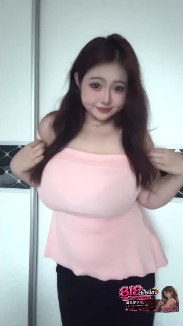 抖音巨乳网红无脑患者/Ruu 私拍视频 清纯面容核弹巨乳 肥美蜜穴勾人魂魄 淫骚气质完美呈现