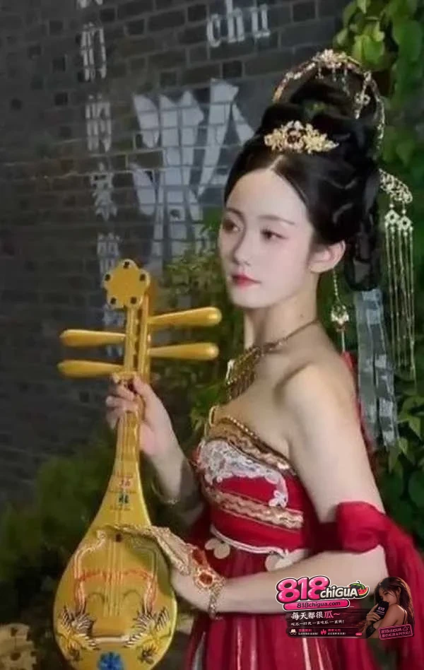 石家庄西苑小学语文老师张倩在校端庄气质高雅好为人师私下竟是媚黑母狗被男友怒曝光出轨视频