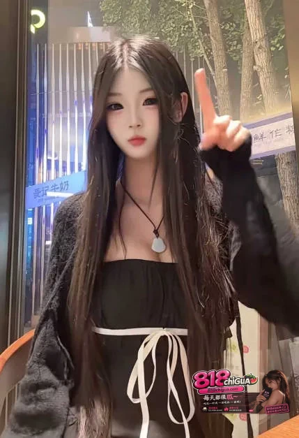 重庆KTV营销抖音女网红兔牙痕/张晨钰,离世事件内幕曝光,包厢内被客人凌辱视频流出!